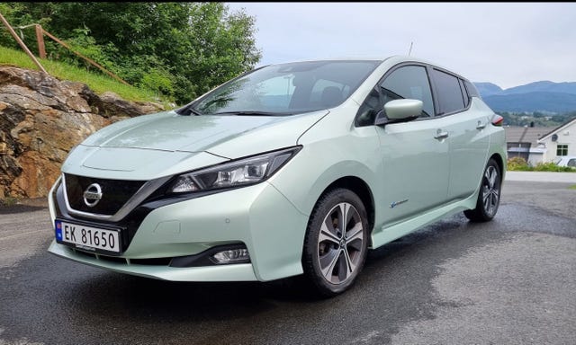 2018 NISSAN LEAF - 8