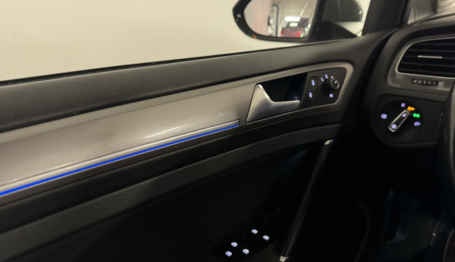 2015 VOLKSWAGEN GOLF - 20