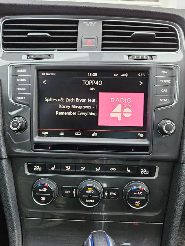 2015 VOLKSWAGEN GOLF - 13