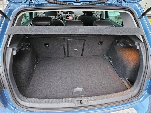 2015 VOLKSWAGEN GOLF - 18