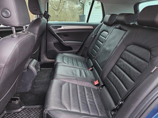 2015 VOLKSWAGEN GOLF - 16