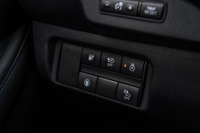 2018 NISSAN LEAF - 30