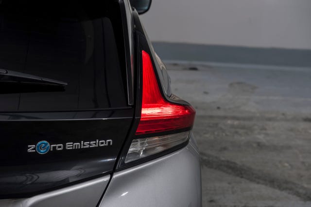 2018 NISSAN LEAF - 13