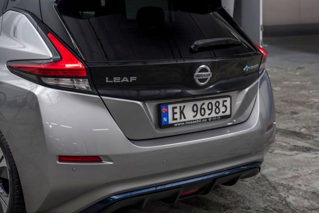 2018 NISSAN LEAF - 9
