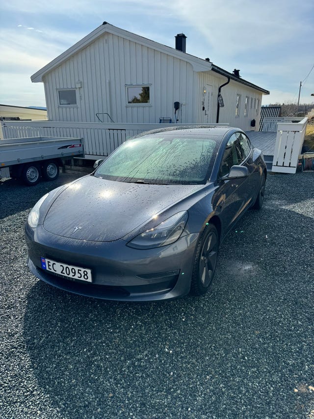 5YJ3E7EB9MF893858 2021 TESLA MODEL 3-2