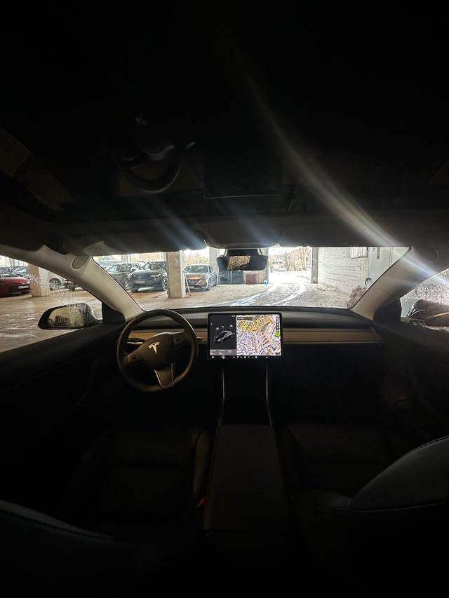 2019 TESLA MODEL 3 - 10