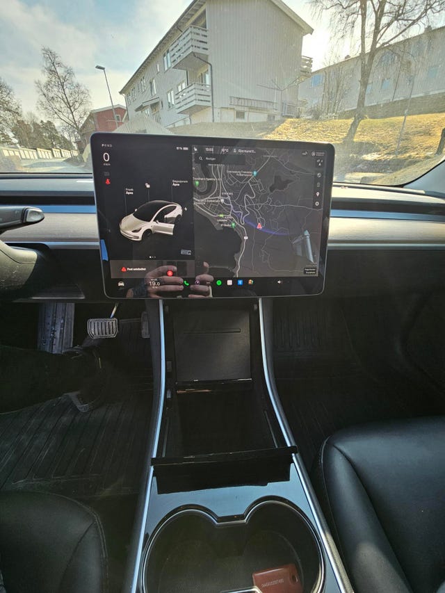 2019 TESLA MODEL 3 - 14