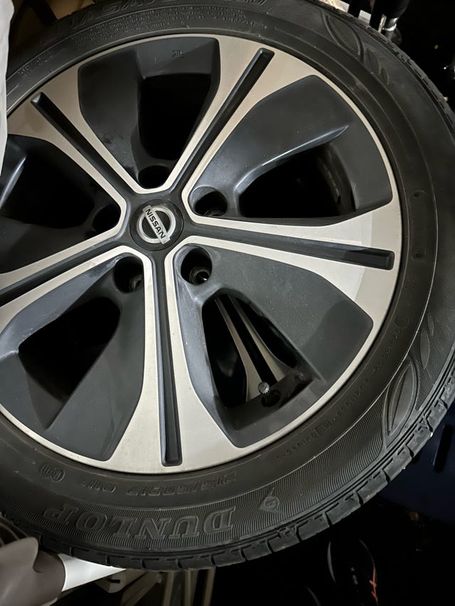 2018 NISSAN LEAF - 16