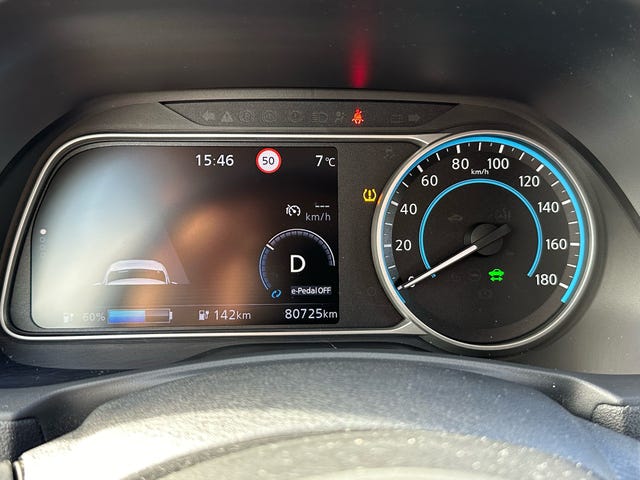 2018 NISSAN LEAF - 15