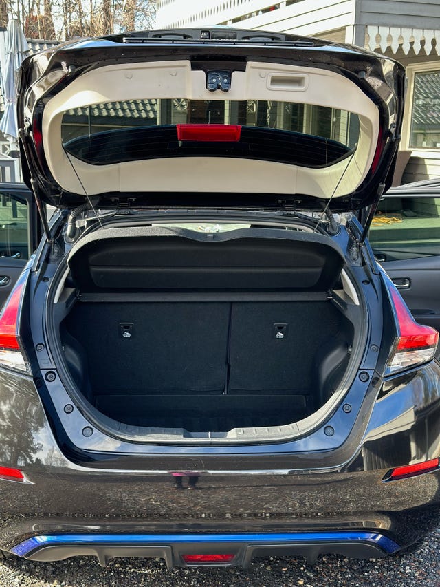 2018 NISSAN LEAF - 9