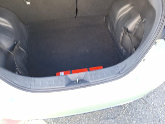 2018 NISSAN LEAF - 28