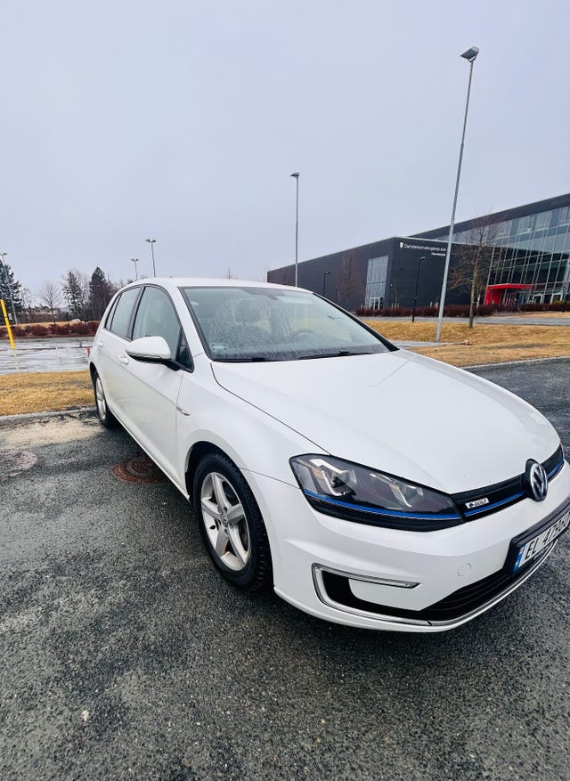WVWZZZAUZFW903426 2015 VOLKSWAGEN GOLF-1