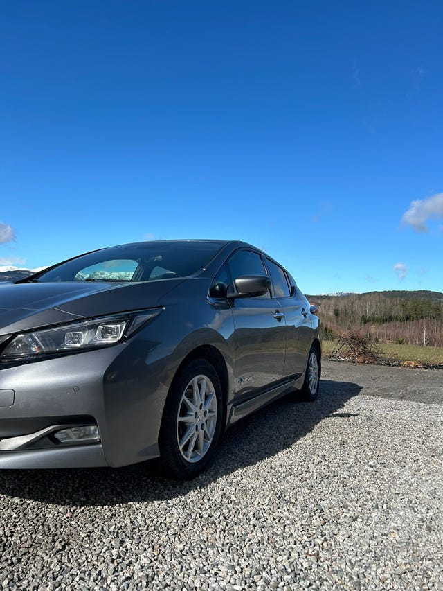 SJNFAAZE1U0024577 2018 NISSAN LEAF-3