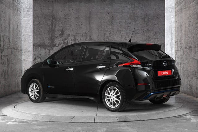 SJNFAAZE1U0011589 2018 NISSAN LEAF-3