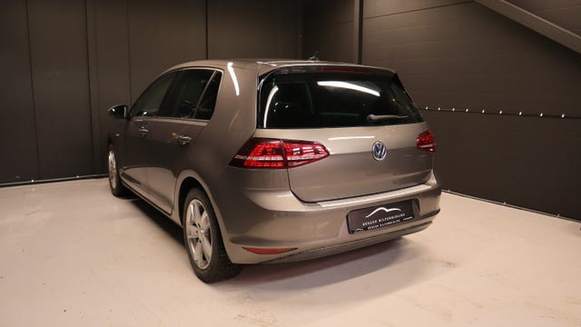 WVWZZZAUZGW902946 2015 VOLKSWAGEN GOLF-3