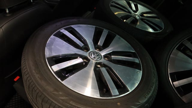 2015 VOLKSWAGEN GOLF - 17