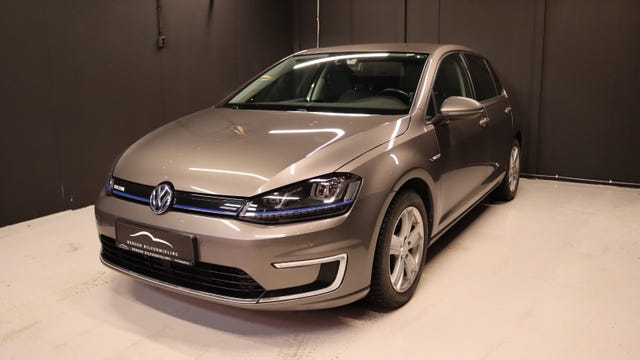 WVWZZZAUZGW902946 2015 VOLKSWAGEN GOLF-2