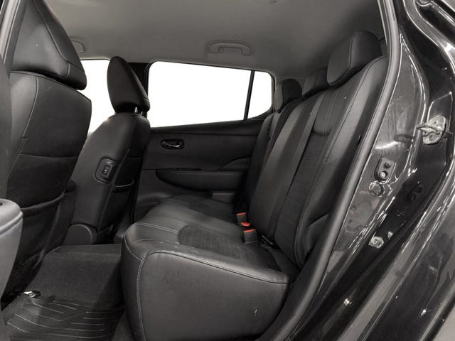 2018 NISSAN LEAF - 12