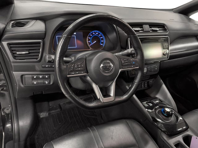 2018 NISSAN LEAF - 8