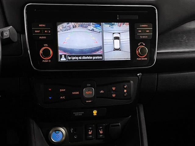 2018 NISSAN LEAF - 9