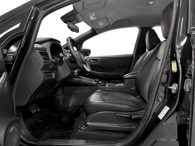 SJNFAAZE1U0038167 2018 NISSAN LEAF-5