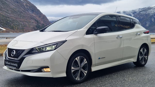 null 2018 NISSAN LEAF-0