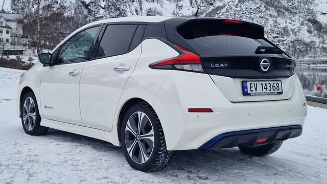 2018 NISSAN LEAF - 17