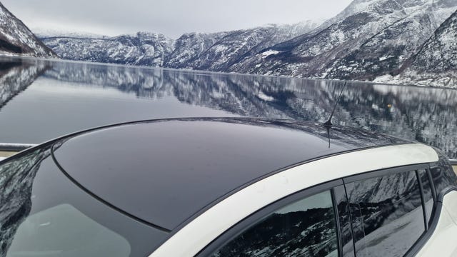 2018 NISSAN LEAF - 22