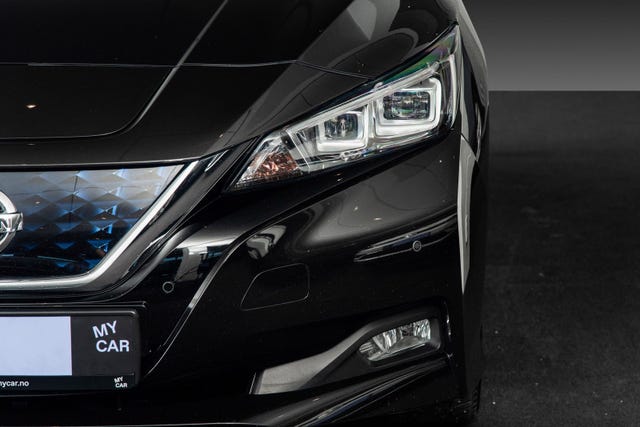 SJNFAAZE1U0001349 2018 NISSAN LEAF-3