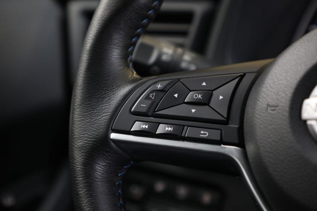 2022 NISSAN LEAF - 15