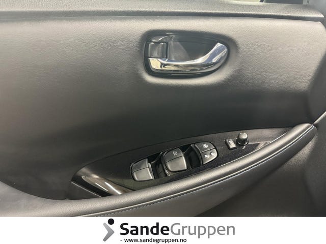 2021 NISSAN LEAF - 9