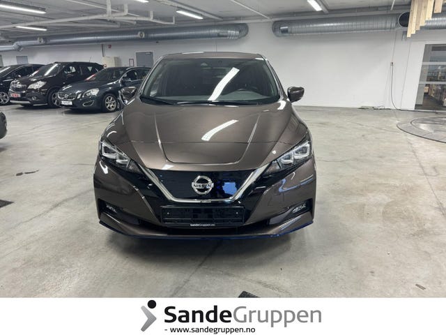 SJNFAAZE1U0106483 2021 NISSAN LEAF-1