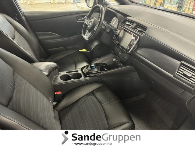2021 NISSAN LEAF - 22