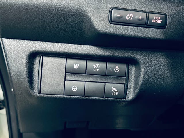 2018 NISSAN LEAF - 9