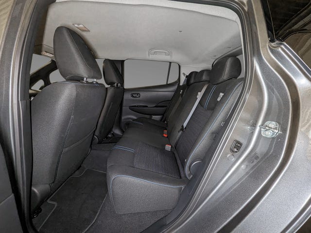 2021 NISSAN LEAF - 12