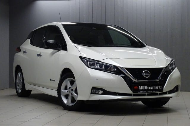 2018 NISSAN LEAF - 16