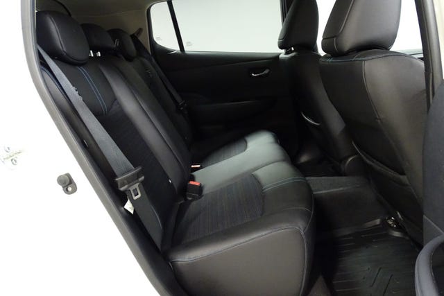 2018 NISSAN LEAF - 29