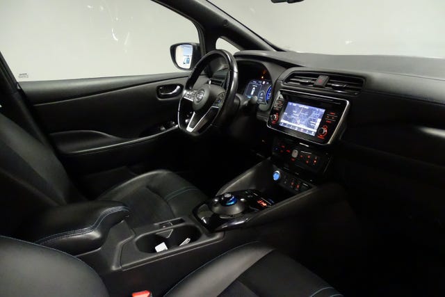 2018 NISSAN LEAF - 58
