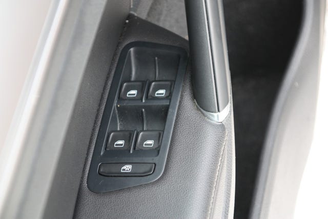 2015 VOLKSWAGEN GOLF - 10