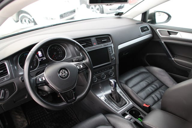 2015 VOLKSWAGEN GOLF - 12