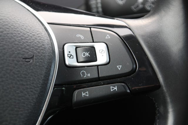 2015 VOLKSWAGEN GOLF - 17
