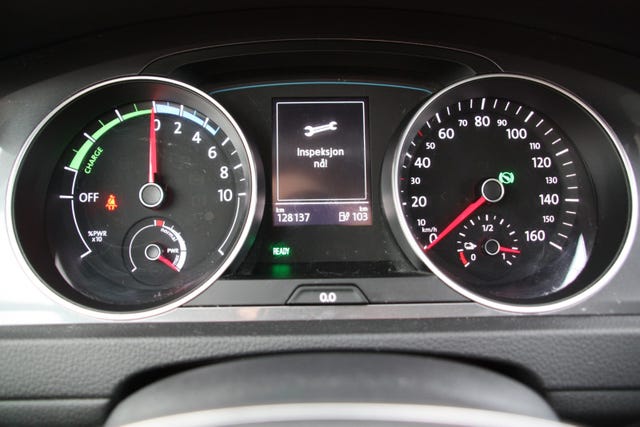 2015 VOLKSWAGEN GOLF - 14