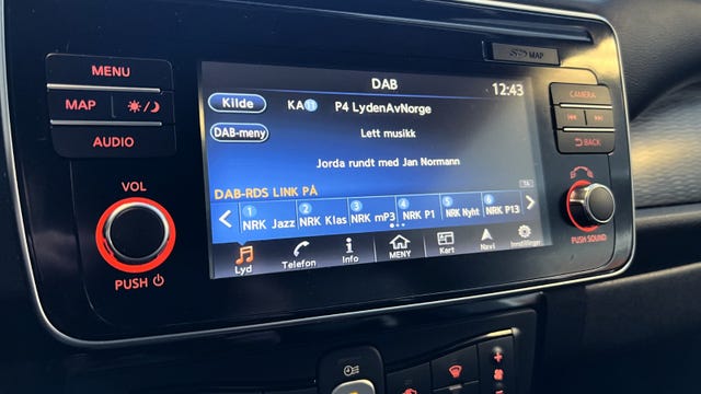 2018 NISSAN LEAF - 14