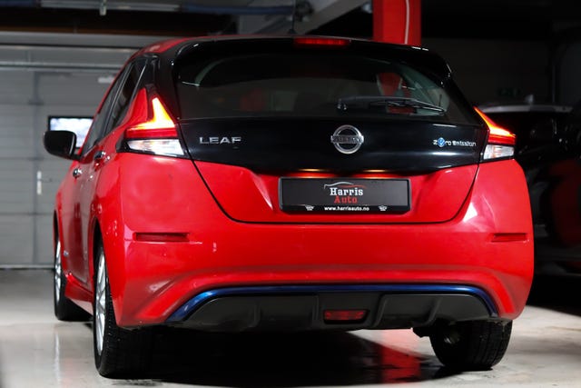 2018 NISSAN LEAF - 14