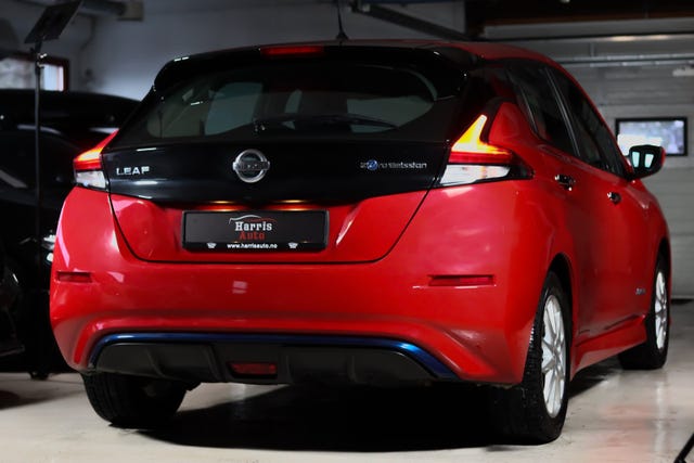 2018 NISSAN LEAF - 15