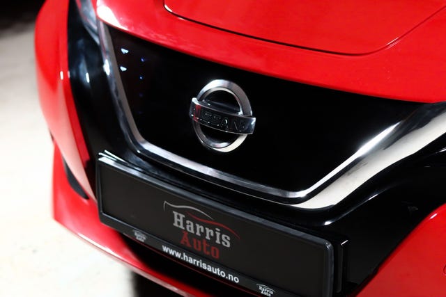 2018 NISSAN LEAF - 11
