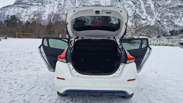 2018 NISSAN LEAF - 47