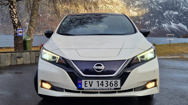 2018 NISSAN LEAF - 14