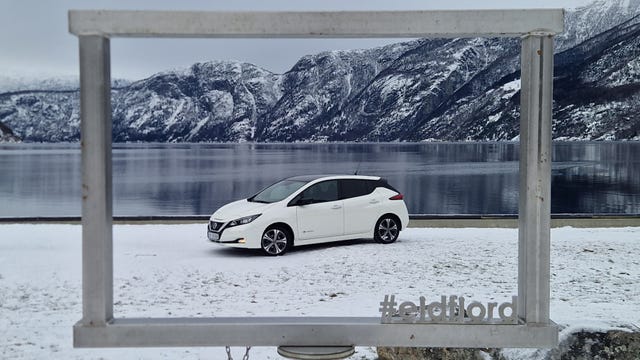 2018 NISSAN LEAF - 61
