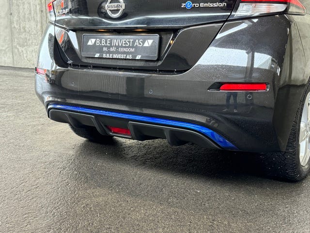 2021 NISSAN LEAF - 11